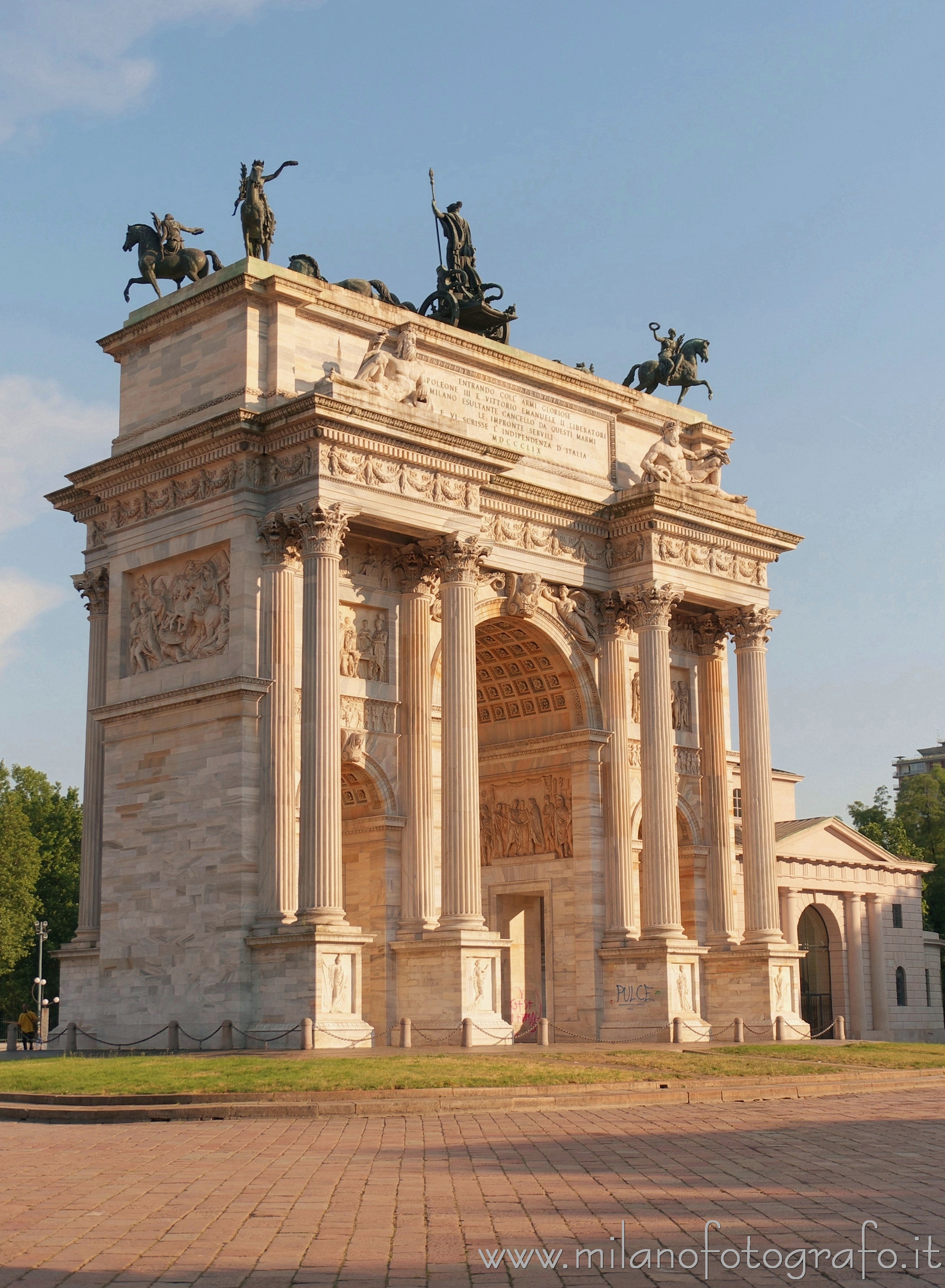 Milan (Italy) - Arch of Peace